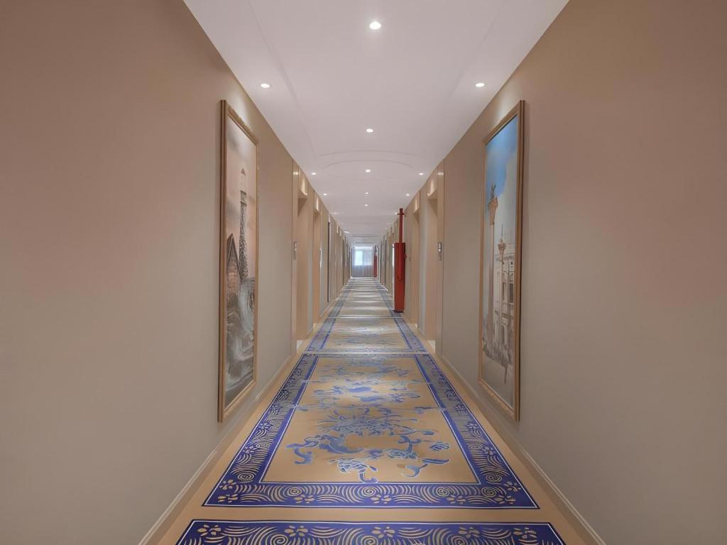Vienna Hotel Shaanxi Xianyang Huitong China Square المظهر الخارجي الصورة