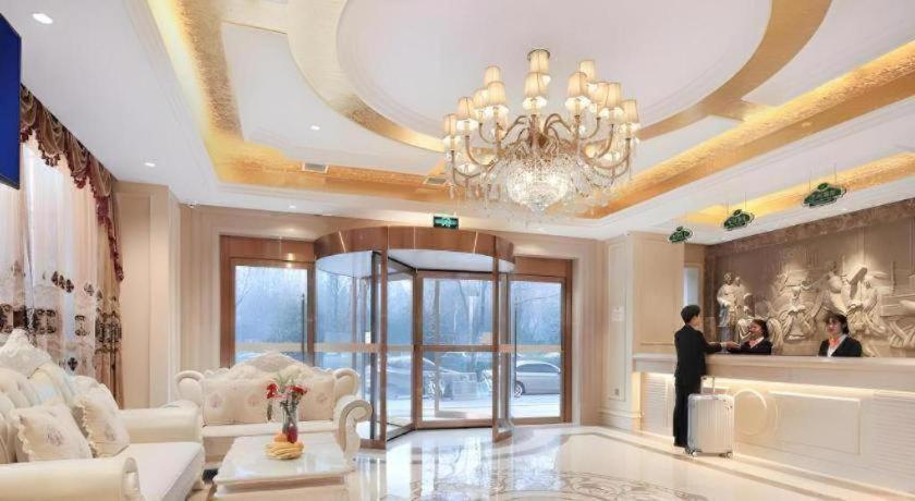 Vienna Hotel Shaanxi Xianyang Huitong China Square المظهر الخارجي الصورة